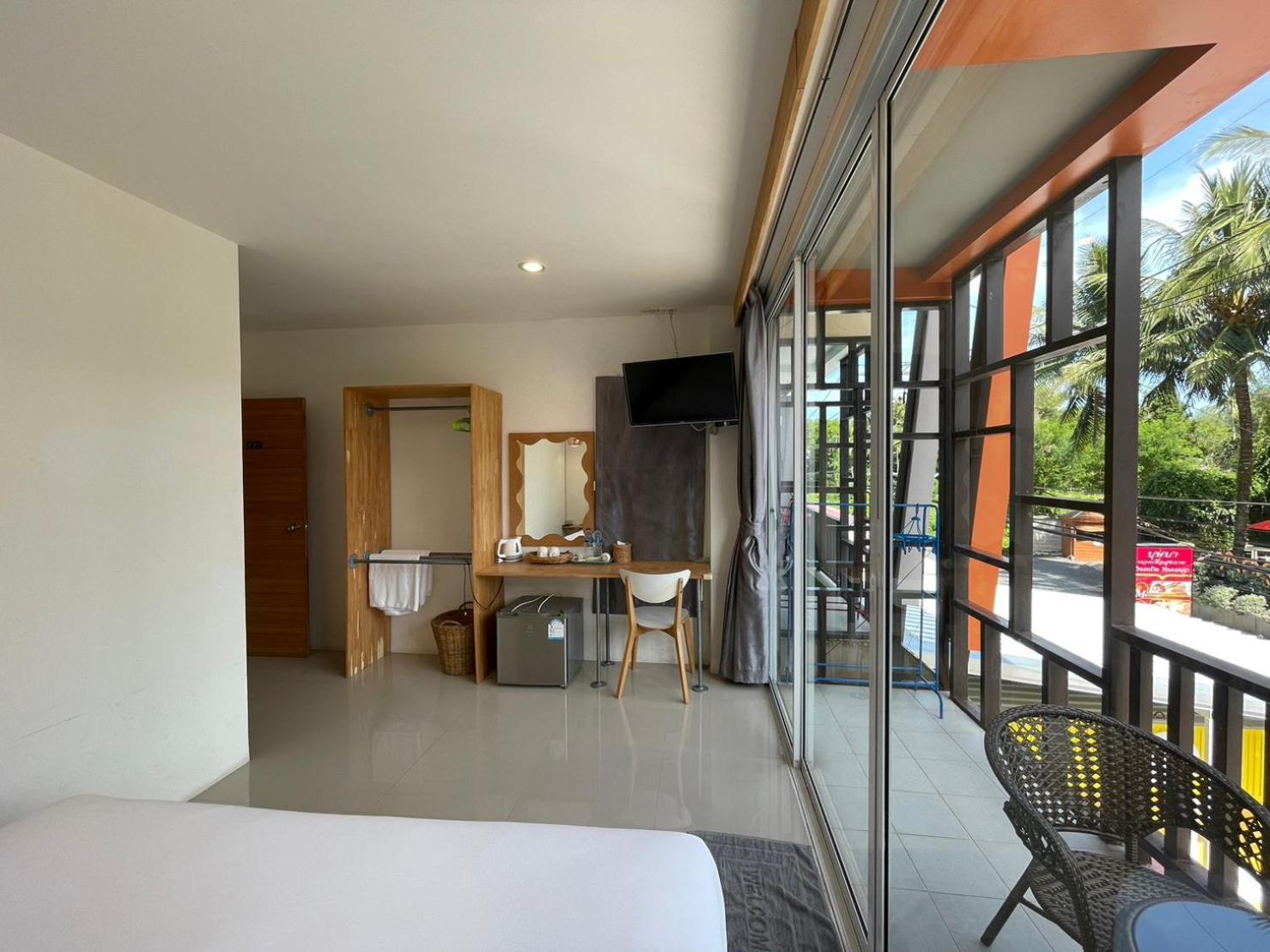 Dwell Phuket Airport Hotell Nai Yang Beach Eksteriør bilde