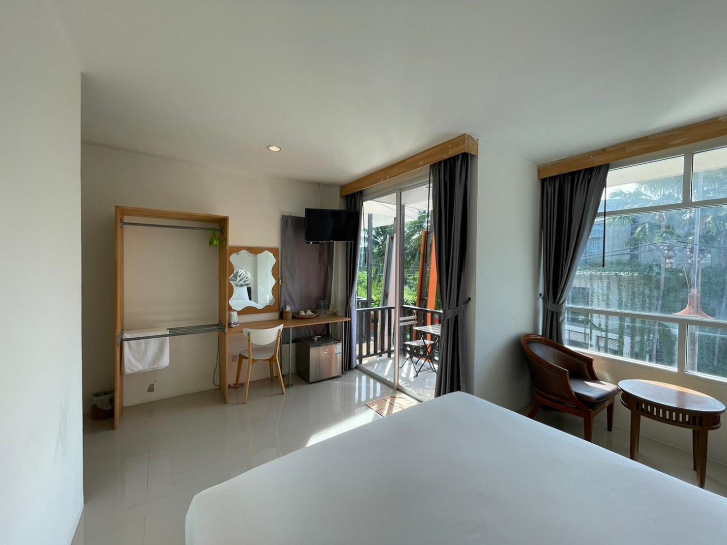 Dwell Phuket Airport Hotell Nai Yang Beach Eksteriør bilde